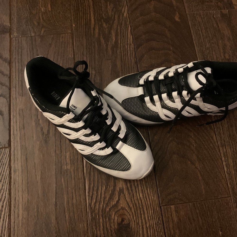 COPY - BLOCH dance trainer